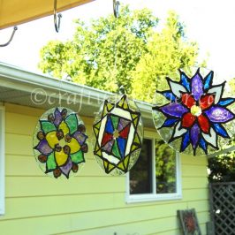 how to make a stained glass cd at craftygardener.ca