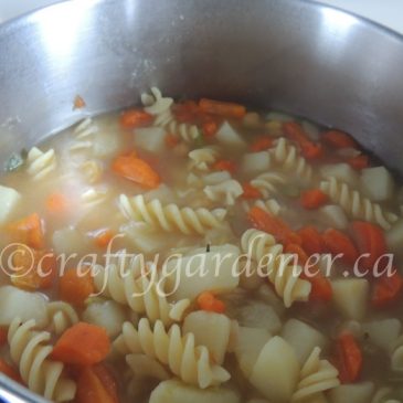 ‘Soup’er Recipes:  Potato & Pasta Soup