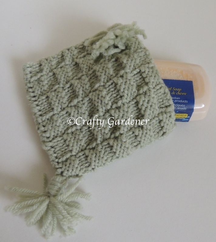 a knitted sachet from craftygardener.ca